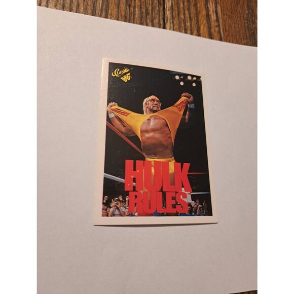 Vintage 1989 WWF Hulk Hogan Trading Card #137 Titan Sports WWE Wrestling - Picture 1 of 3